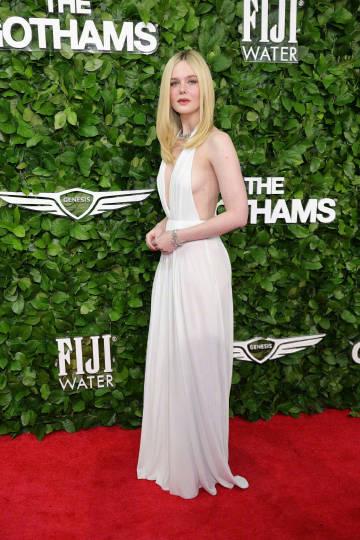 海外追剧党必看:一招教你解锁国内影视资源,告别“地区限制”的烦恼