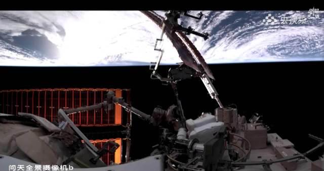 海外华人追剧遇阻？别急！先来看看中国航天员如何突破太空“技术封锁”